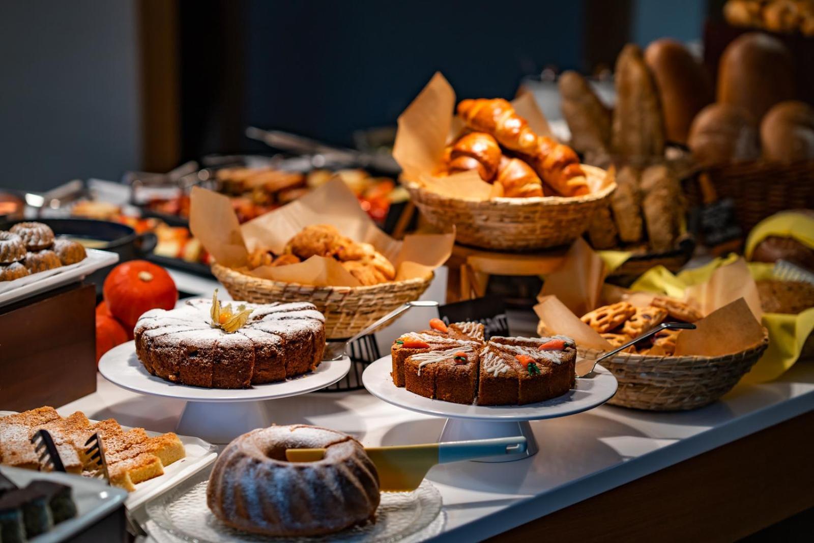 Standard Double or Twin Room,1596014897:JPEG