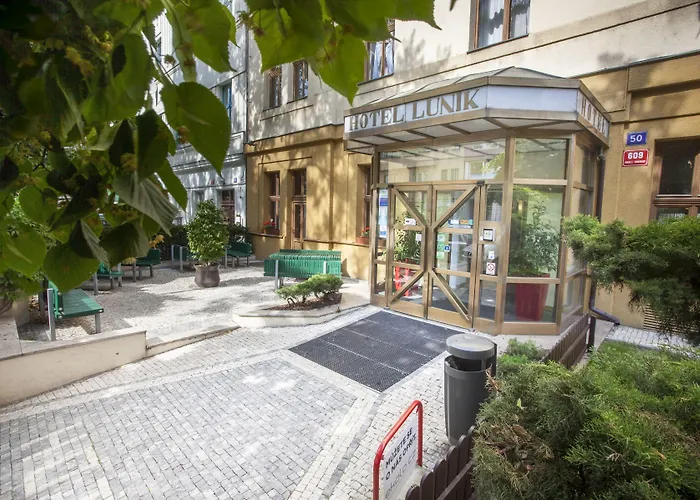 3-Sterne-Hotel: Hotel Lunik